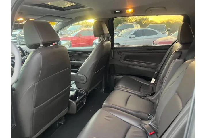 $16950 : 2019 Odyssey EX-L w/Navi w/RES image 8