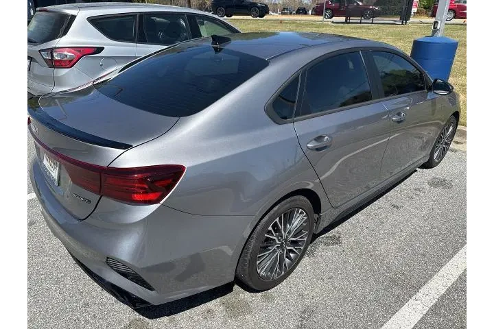 $21499 : Kia Forte 2023 GT-Line 4dr S image 2