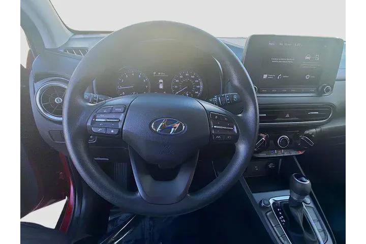 $17880 : Hyundai KONA 2023 AWD SEL 4d image 8