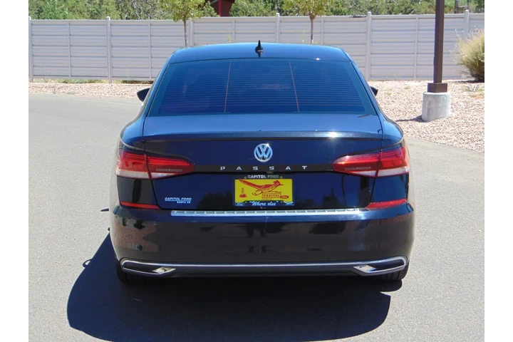 $17548 : 2021 Passat 2.0T SE image 5