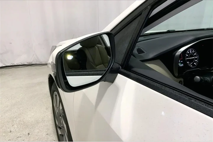 $25991 : Subaru Legacy 2024 AWD Limit image 9