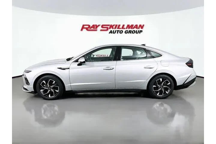$26975 : Hyundai SONATA 2025 SEL 4dr image 4