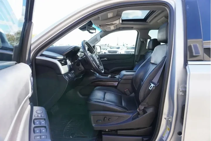 GMC Yukon 2016 4x2 SLT 4dr S image 7