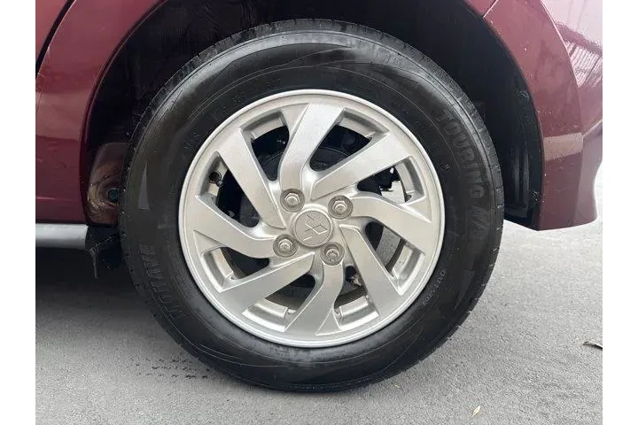 $12995 : Mitsubishi Mirage 2021 LE 4d image 6