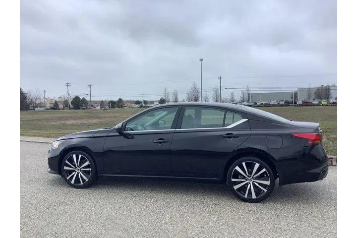 $19988 : Nissan Altima 2021 AWD 2.5 S image 9