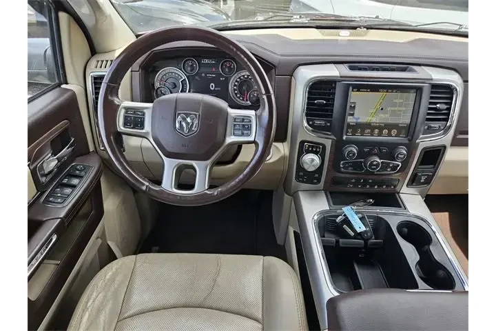 $22990 : Ram 1500 2016 4x4 Laramie 4d image 5