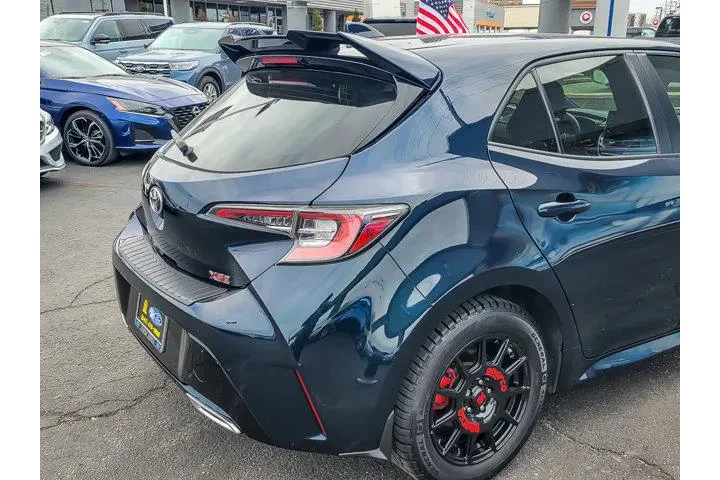 $26994 : Toyota Corolla Hatchback 202 image 7