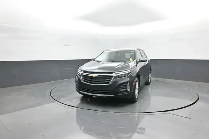 $22857 : Chevrolet Equinox 2022 4x4 L image 3