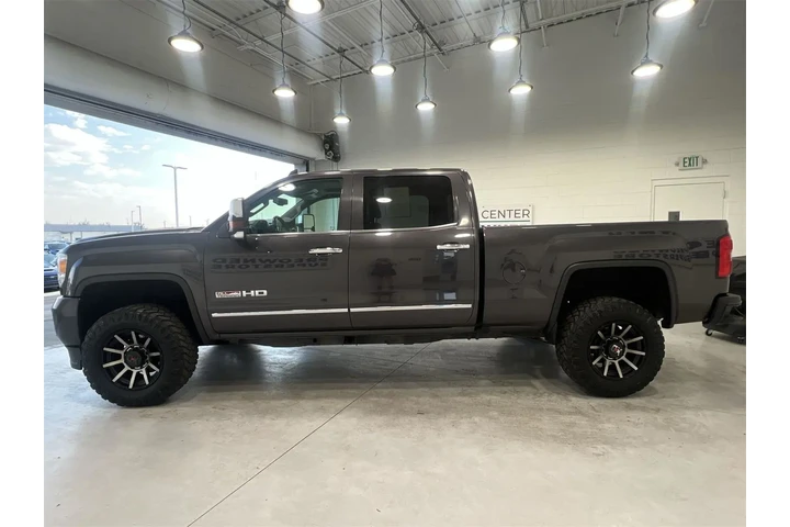 $38778 : GMC Sierra 3500HD 2015 4x4 S image 5