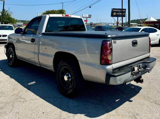 $3900 : 2005 Silverado 1500 image 5