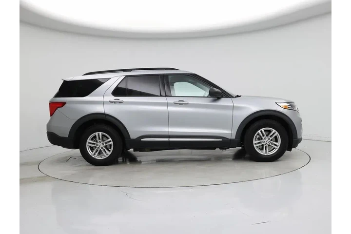 $24998 : Ford Explorer 2022 AWD XLT 4 image 7