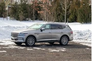 $26295 : Genesis GV80 2024 AWD 2.5T 4 thumbnail