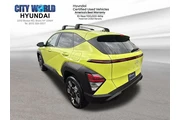$24475 : Hyundai KONA 2024 AWD SEL 4d thumbnail