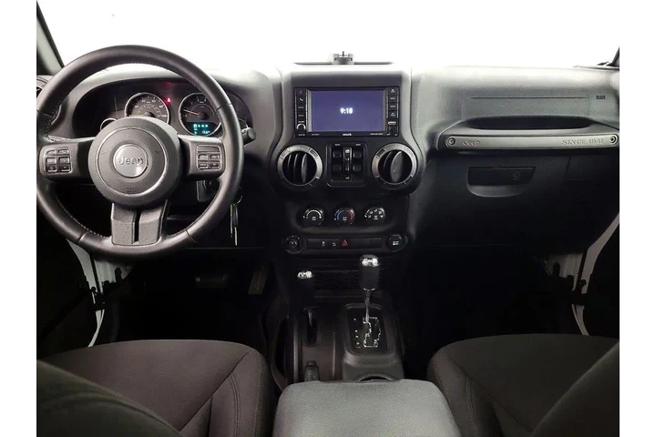 $19998 : Jeep Wrangler Unlimited 2017 image 9