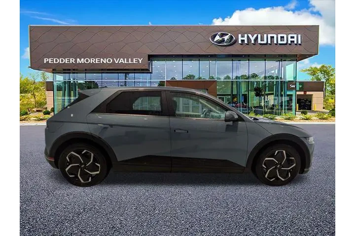 $25043 : Hyundai IONIQ 5 2024 SEL 4dr image 3