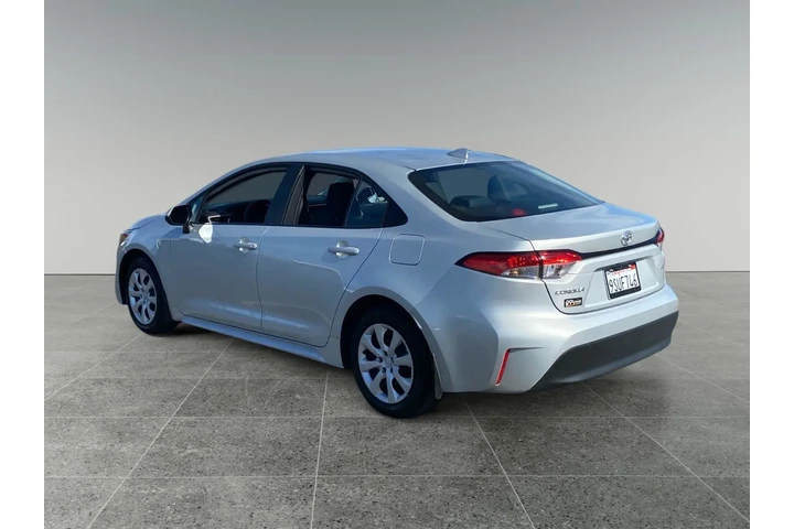 $24685 : Toyota Corolla 2025 LE 4dr S image 3