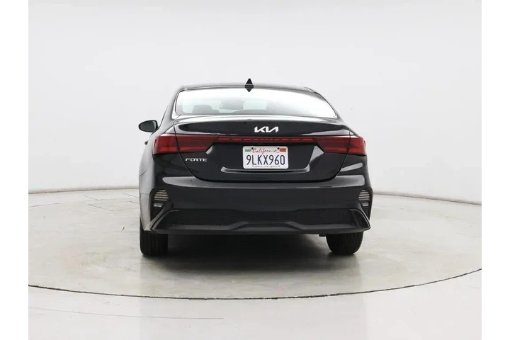 $19998 : Kia Forte 2024 LXS 4dr Sedan image 6