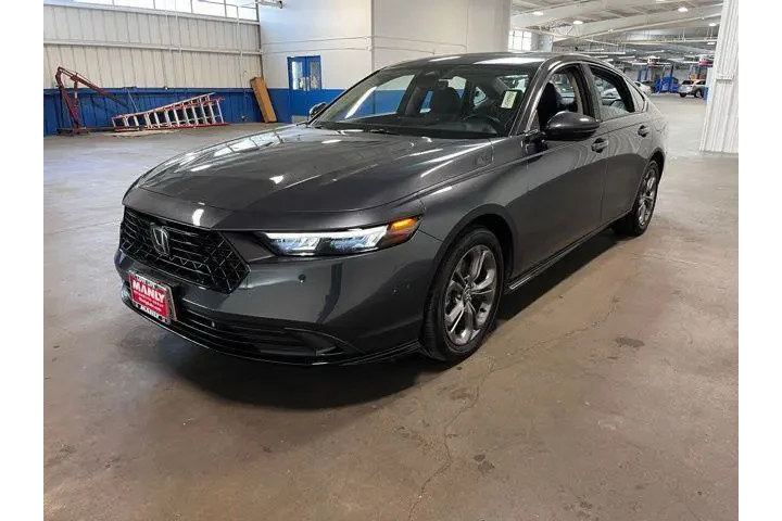 $30808 : Honda Accord Hybrid 2023 EX- image 7