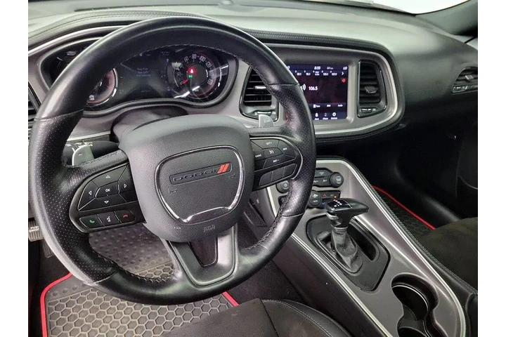 $32998 : Dodge Challenger 2022 R/T 2d image 9