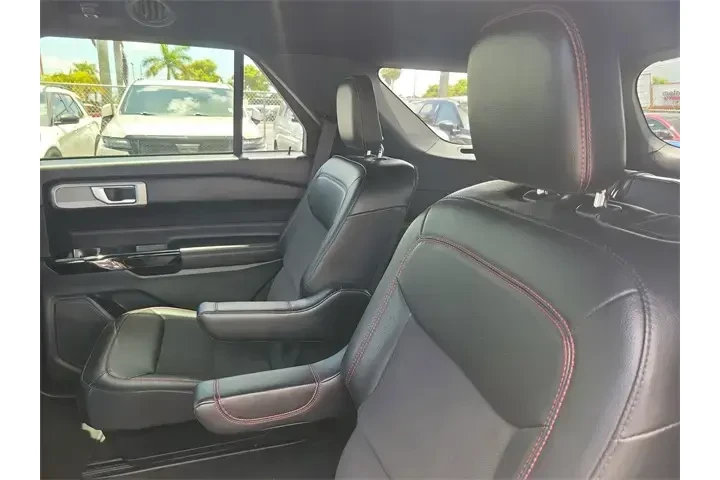 $29291 : Ford Explorer 2022 ST-Line 4 image 8