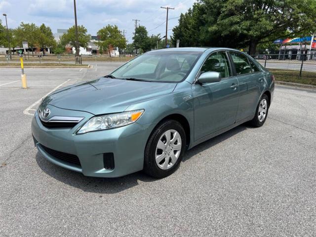 $6900 : 2011 Camry Hybrid image 3