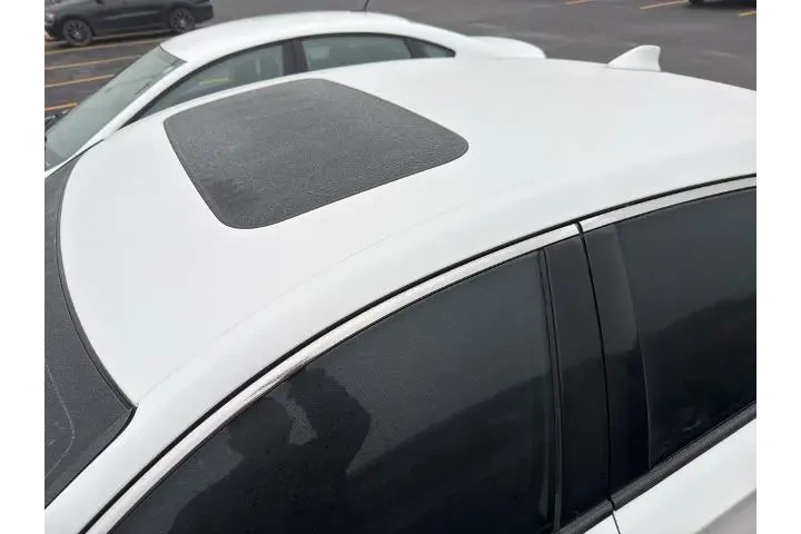 $18995 : Honda Accord Hybrid 2019 Tou image 2