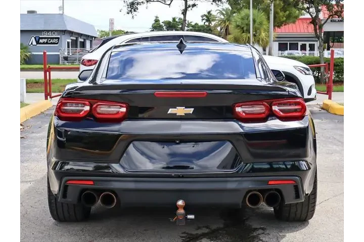 $24390 : Chevrolet Camaro 2021 LT 2dr image 10
