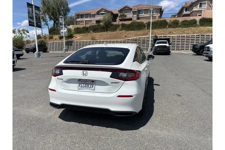 $27104 : Honda Civic 2025 Sport 4dr H image 9