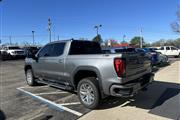 $43814 : 2021 Sierra 1500 SLT Truck Cr thumbnail