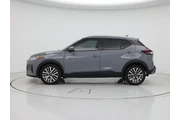 $19998 : Nissan Kicks 2023 SV 4dr Cro thumbnail