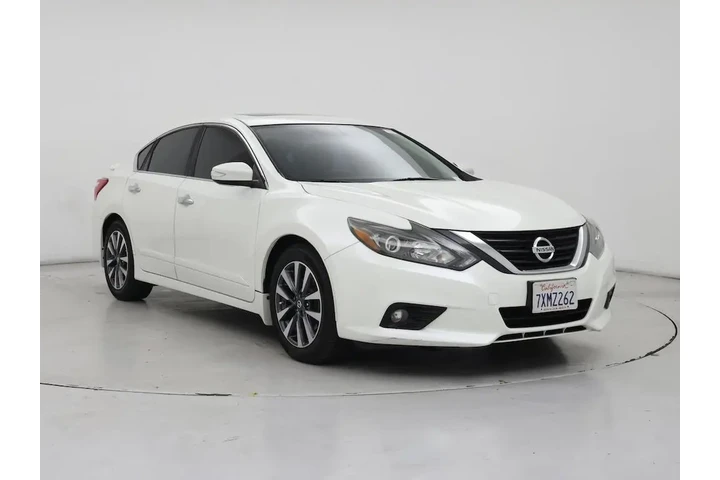 $13998 : Nissan Altima 2017 2.5 SL 4d image 1