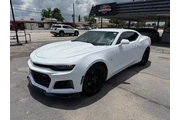$27495 : 2023 Camaro LT thumbnail