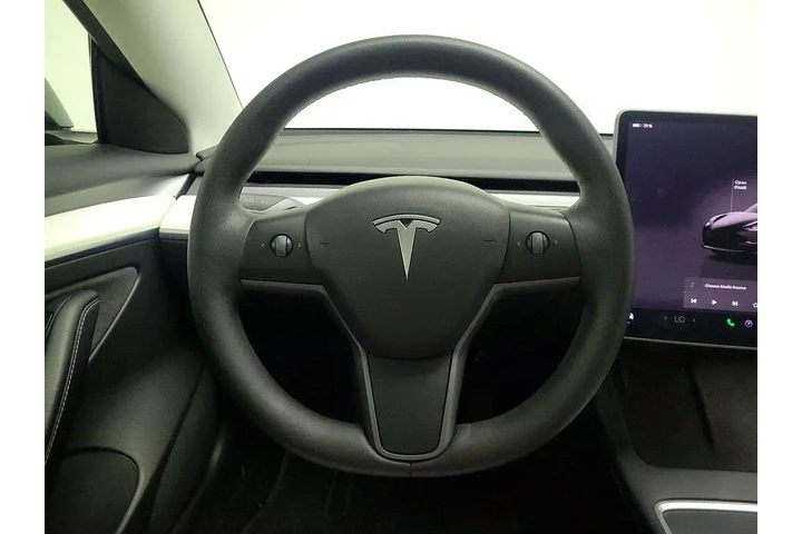 $26998 : Tesla Model 3 2022 AWD Long image 10