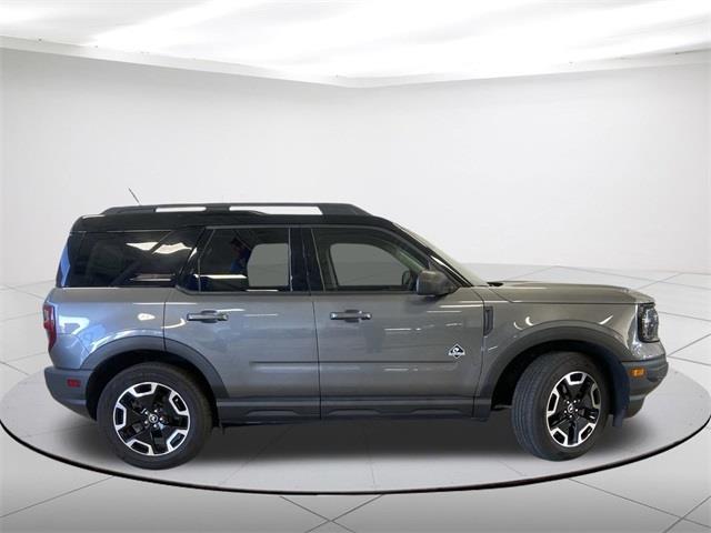 $23405 : Pre-Owned 2021 Bronco Sport O image 2