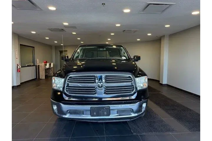 $16984 : Ram 1500 2013 4x2 SLT 4dr Cr image 2
