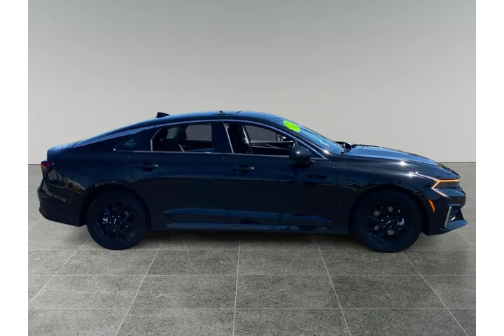 $32811 : Kia K5 2025 LXS 4dr Sedan image 6