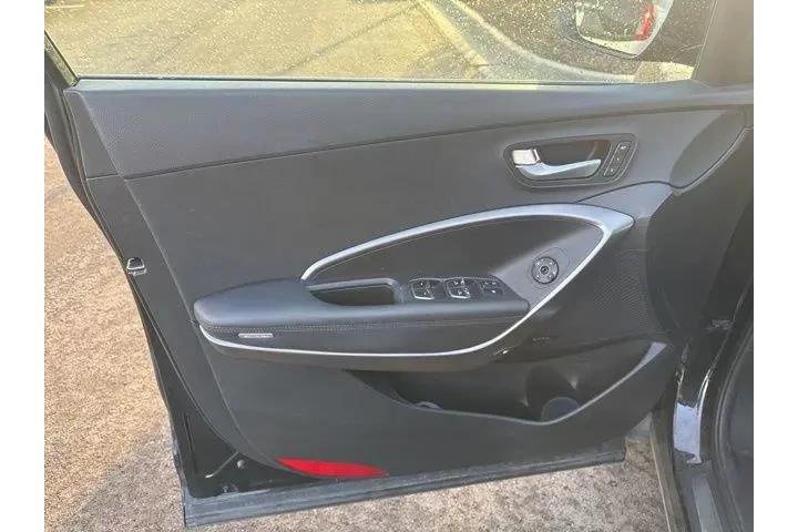 $17000 : Hyundai SANTA FE Sport 2018 image 7