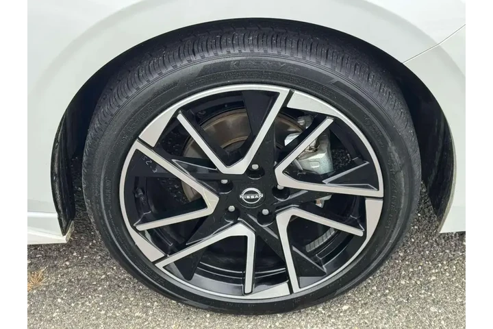 $19295 : Nissan Sentra 2025 SR 4dr Se image 8