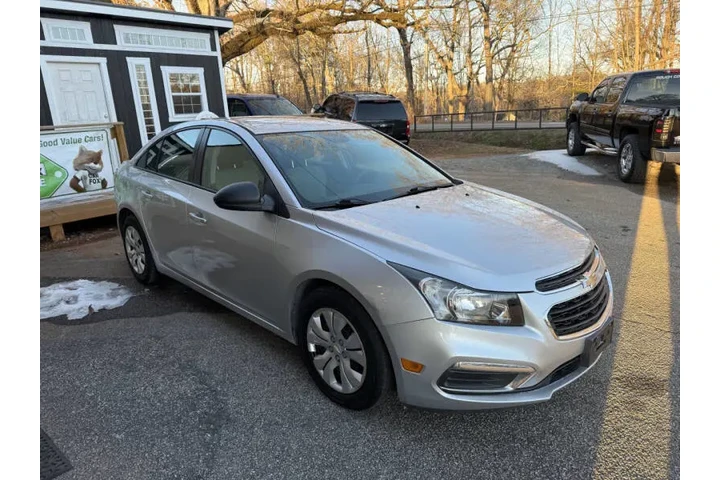 $6999 : 2016 Cruze Limited LS Auto image 4