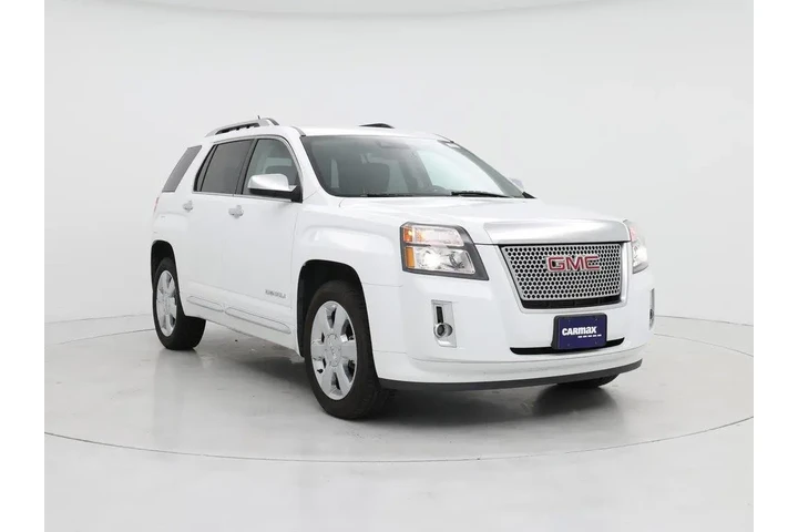$19998 : GMC Terrain 2015 AWD Denali image 1