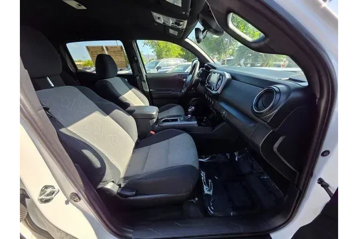 $34995 : Toyota Tacoma 2023 4x4 TRD P image 10