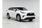 Toyota Highlander 2022 LE 4d