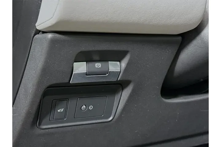 $25000 : Land Rover Range Rover Evoqu image 9