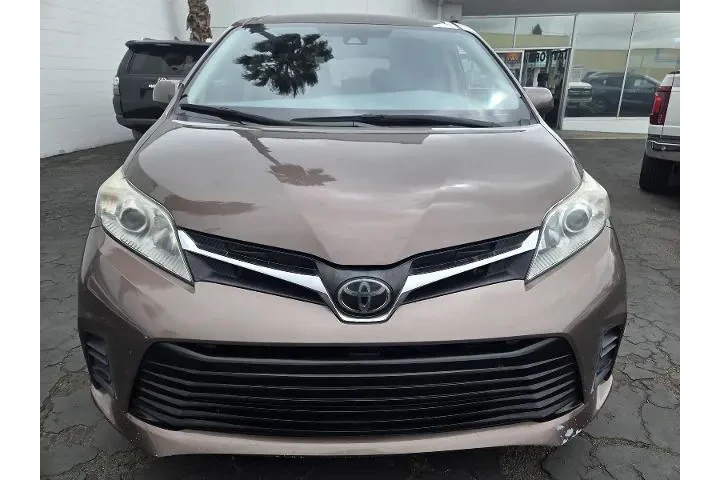 $21995 : Toyota Sienna 2020 LE 7-Pass image 6