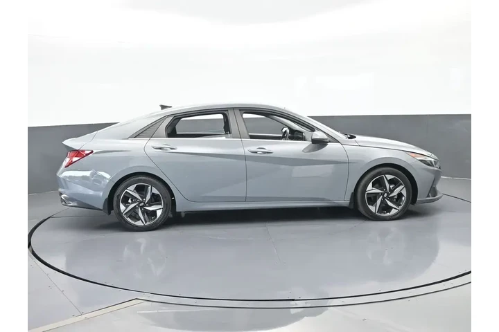 $17881 : Hyundai ELANTRA 2022 SEL 4dr image 7