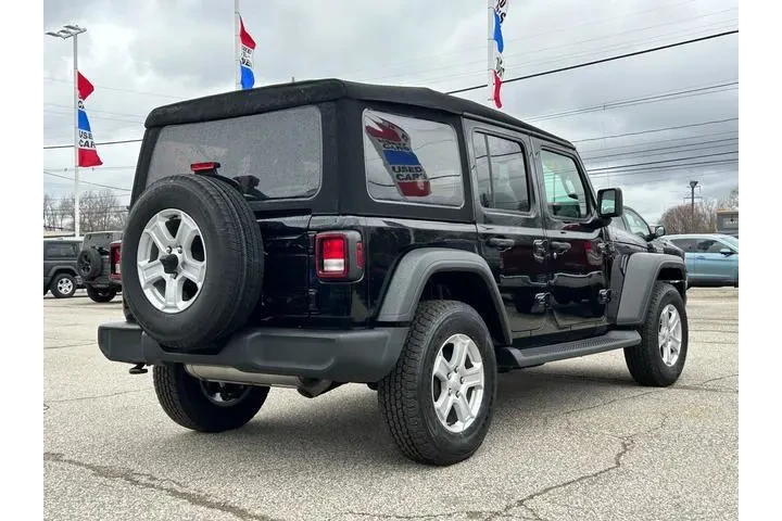 $30927 : Jeep Wrangler Unlimited 2021 image 3