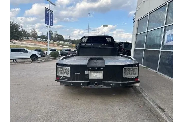 Chevrolet Silverado 3500HD 2 image 6