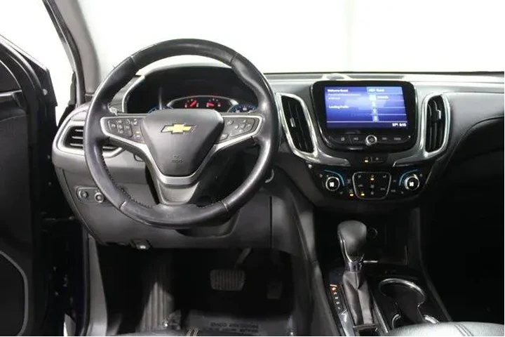 $22465 : Chevrolet Equinox 2022 4x4 P image 2