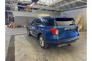 $34990 : Ford Explorer 2022 AWD XLT 4 thumbnail
