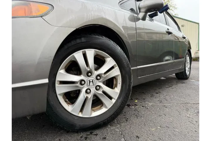 $5499 : Honda Civic 2007 LX 4dr Seda image 8